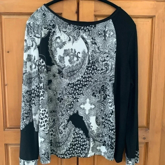 Tunic  L - Picture 1 of 8
